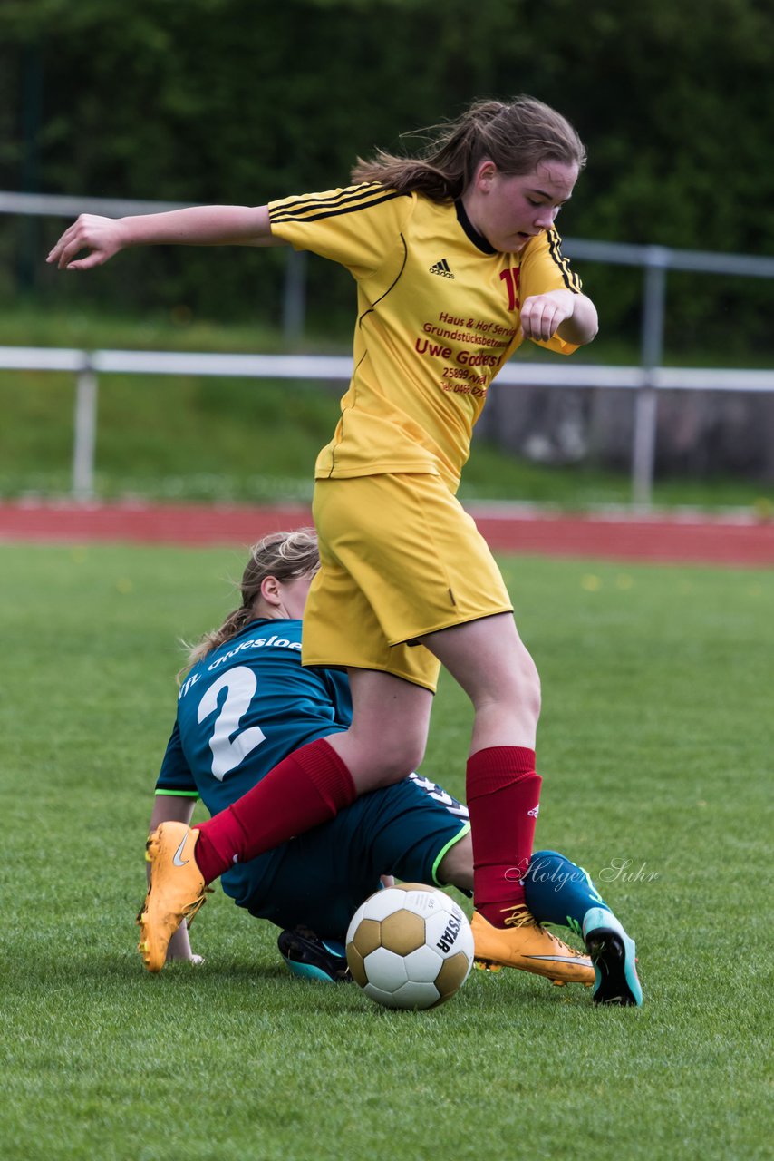 Bild 275 - B-Juniorinnen VfL Oldesloe - JSG Sdtondern : Ergebnis: 2:0